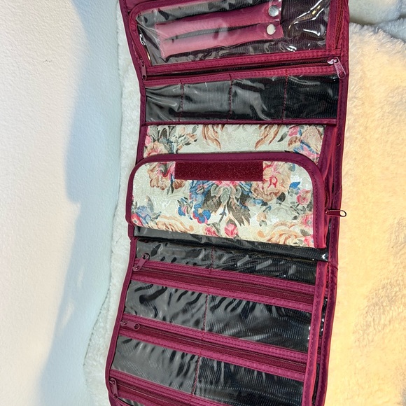 PRESERVE| Floral Tapestry Clutch with Burgundy Trim - Picture 4 of 4